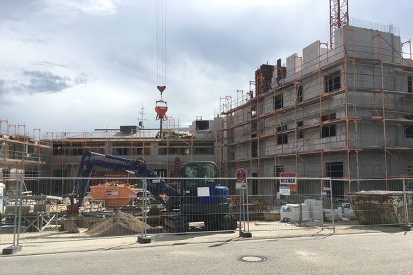 Wohnungsmarktanalyse Baustelle eines Mehrfamilienhauses