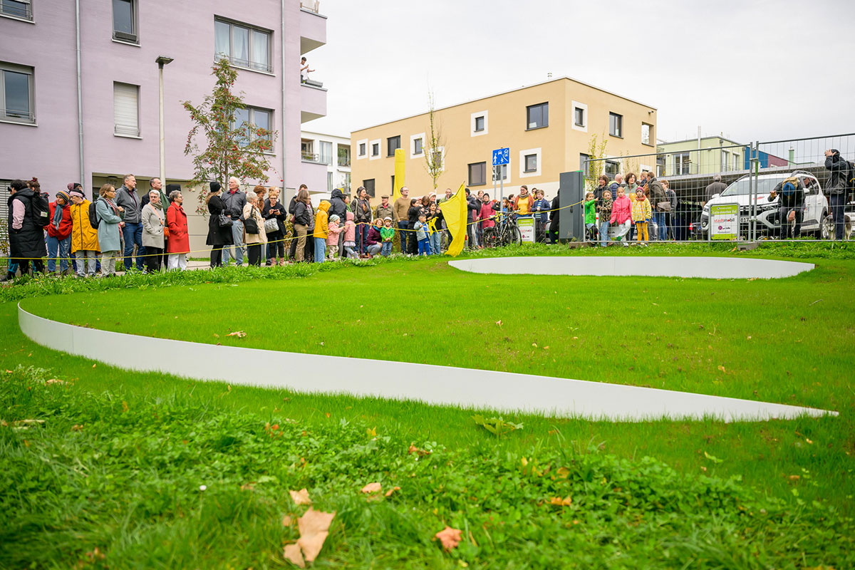 Entwurf "brace" von Anna Schütten